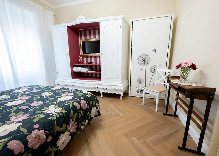 Olimpia House - Gianicolense Rom